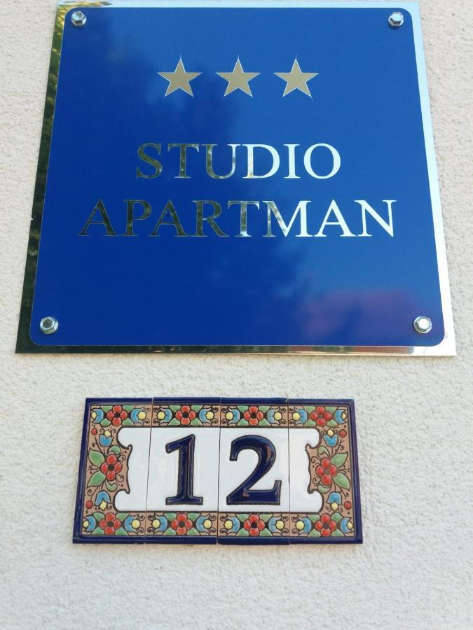 Studio Apartman Marta Korenica Extérieur photo